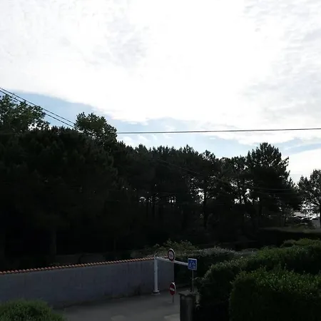 Joli Studio, 80 Metres De La Plage/80m From بيت للعطل *