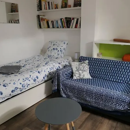 Joli Studio, 80 Metres De La Plage/80m From * لا ترانش سور مير