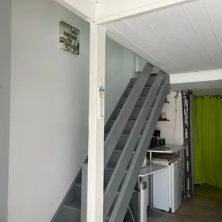 Joli Studio, 80 Metres De La Plage/80m From * لا ترانش سور مير